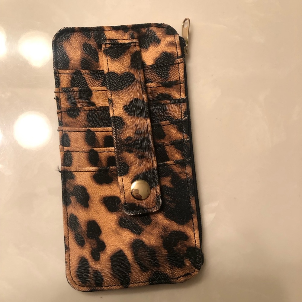 Women’s card holder